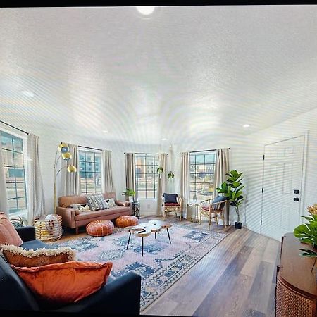 New Modern Boho Apt- Close To Yosemite 奥克赫斯特 外观 照片